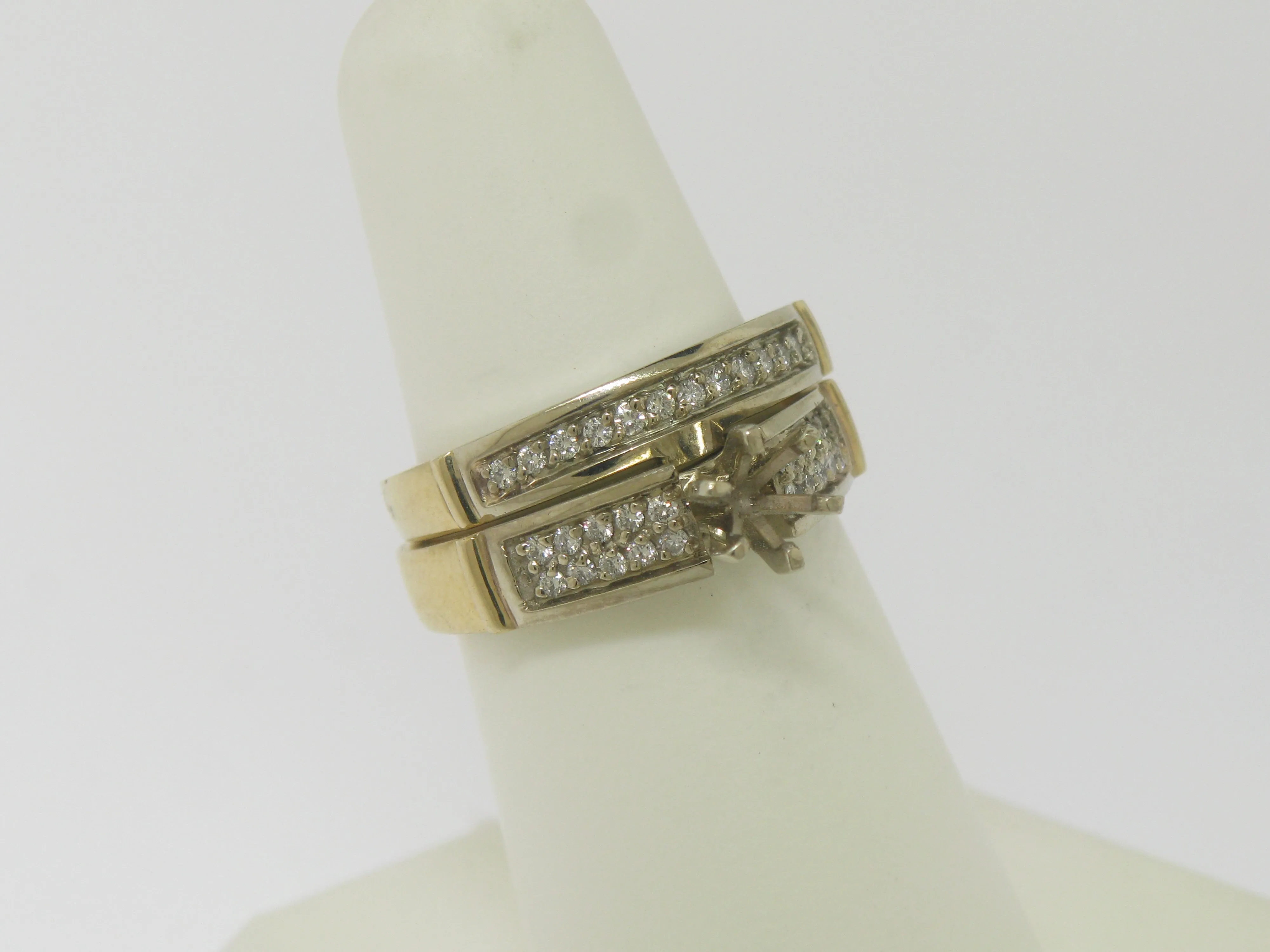 14k Yellow Gold Diamond Wedding Set Complimentary Mounting Size 6.75