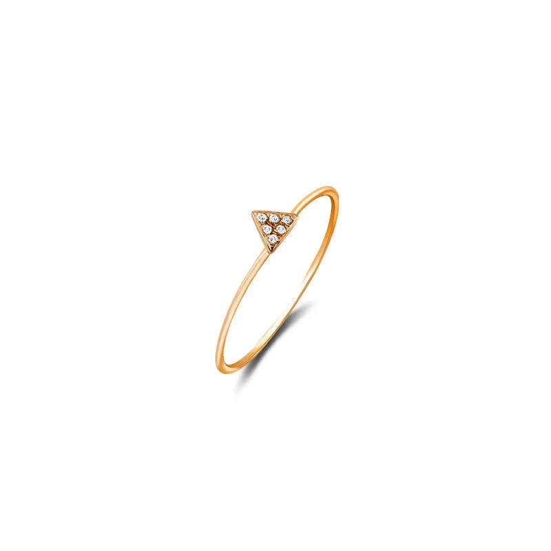 18k Gold Small Triangle Shape Pave Diamond Ring