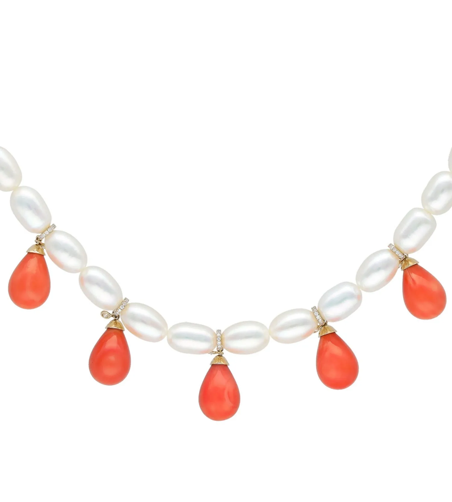 Coral drops perlée necklace