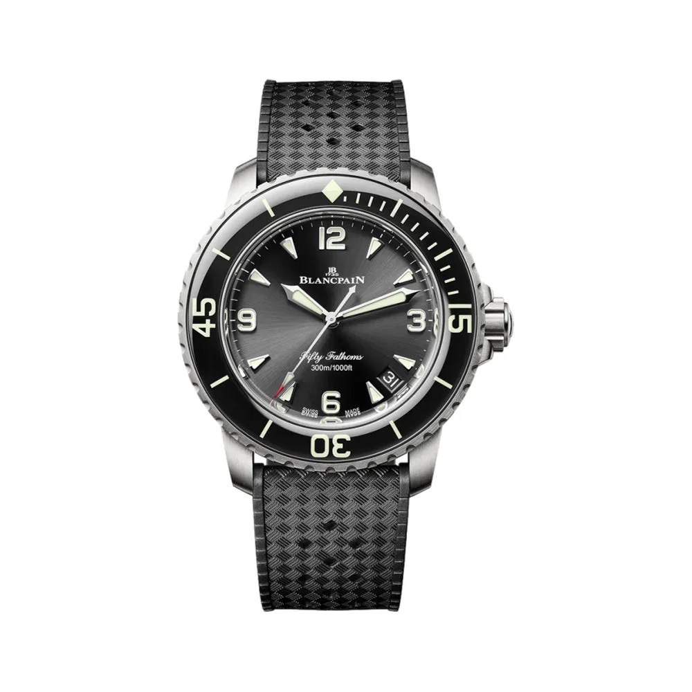 Fifty Fathoms Automatique Titanium 42mm - Black on Tropic Rubber Strap
