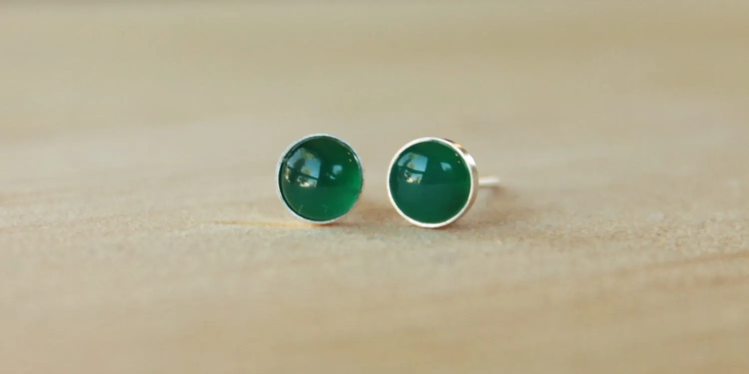 Green Onyx Bezel Gemstone, Large (Nickel Free Niobium or Titanium Post Earrings)