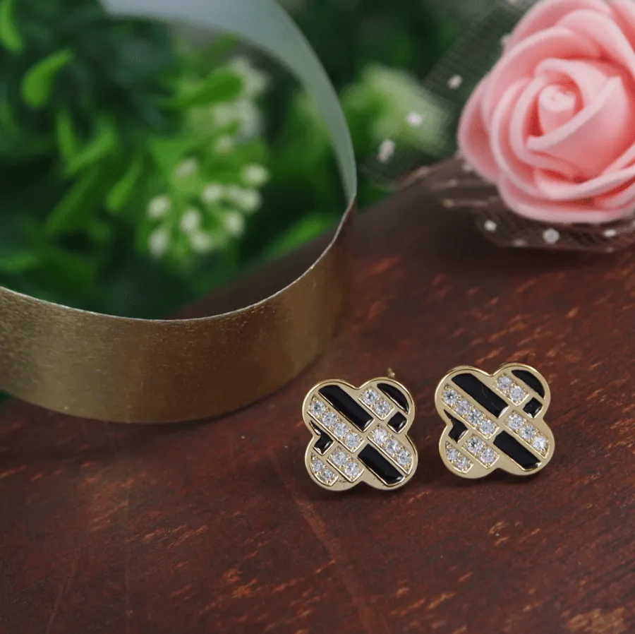 Korean Gold/Silver/Rosegold Plated Clover Shaped Stud Earring