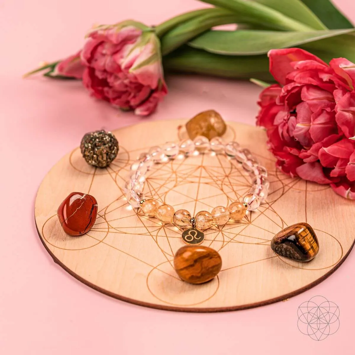 Leo Bracelet and Crystals Set