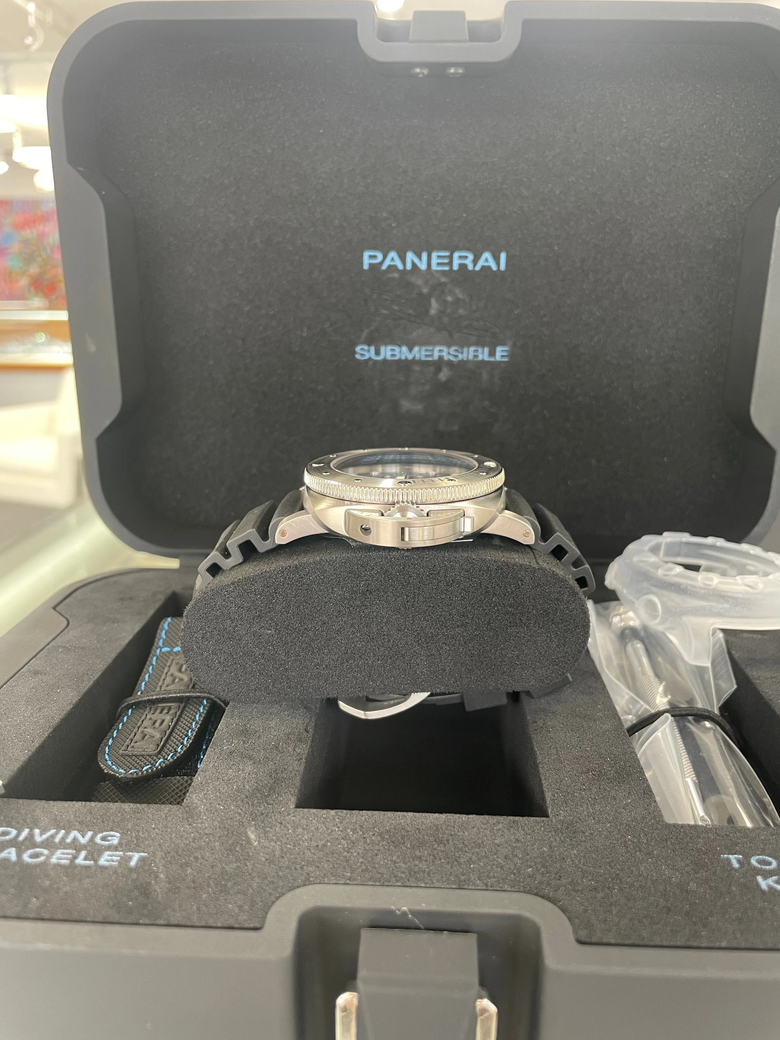 Panerai Luminor Submersible 47mm Automatic Titanium Pam1305 Unworn Box and Papers
