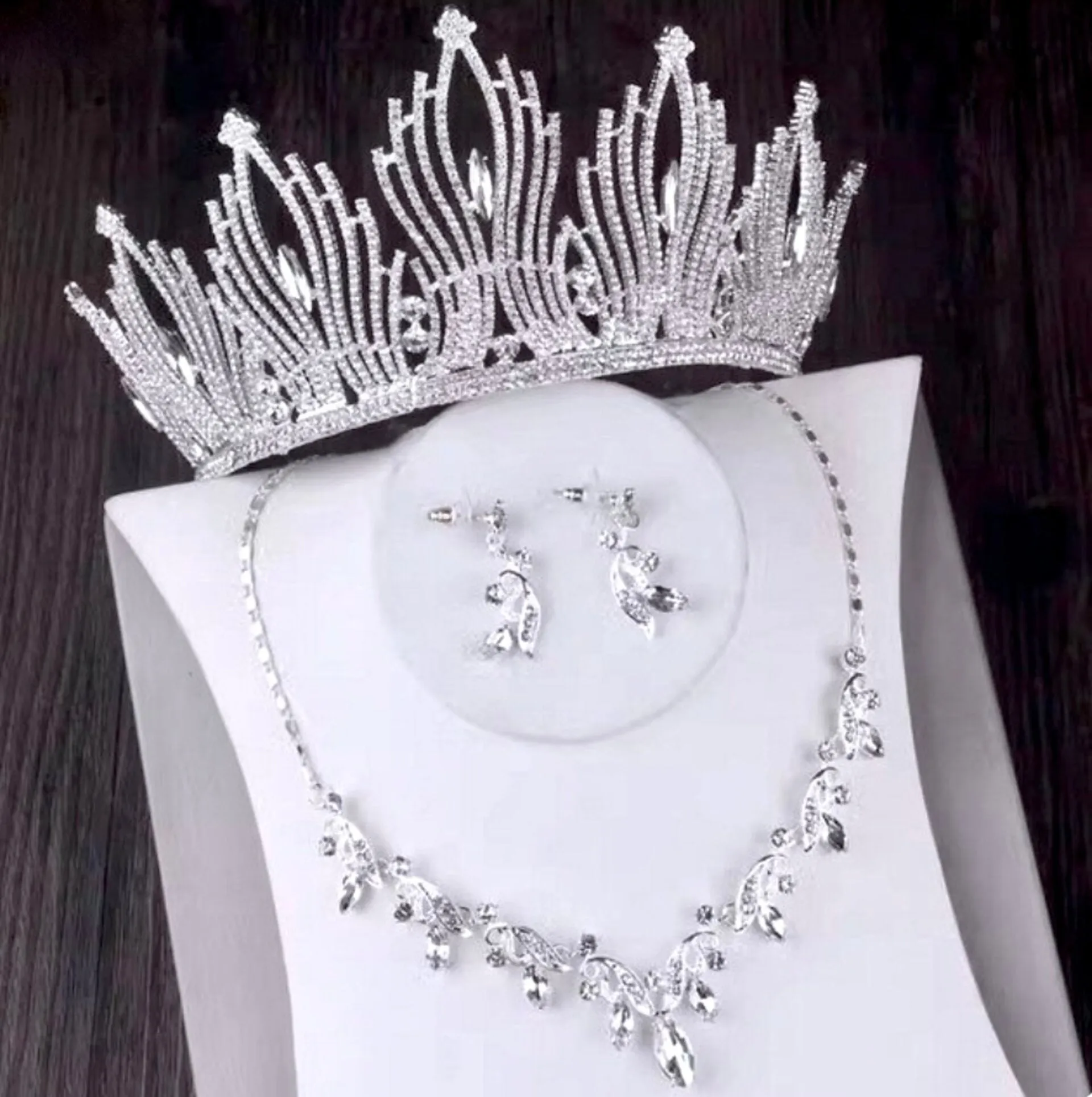 "Edyta" - Wedding Crystal Tiara