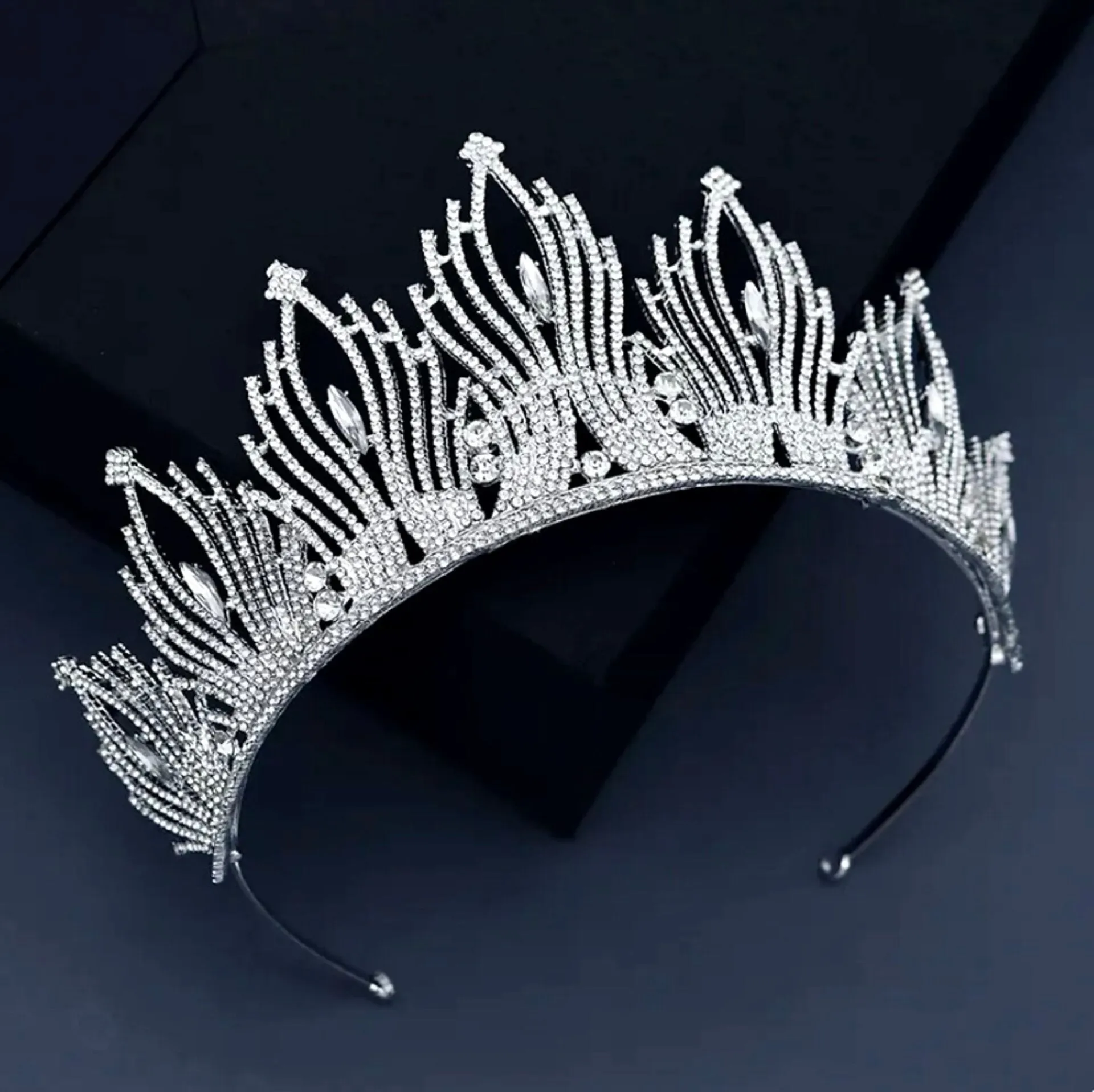 "Edyta" - Wedding Crystal Tiara