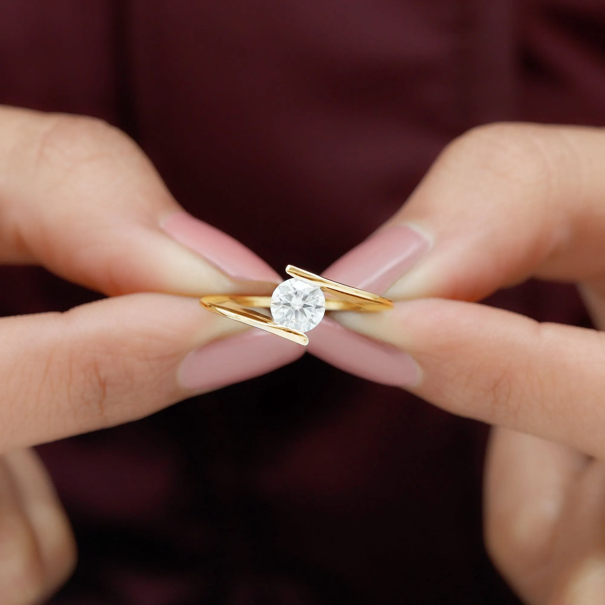 Round Shape Moissanite Solitaire Bypass Gold Ring