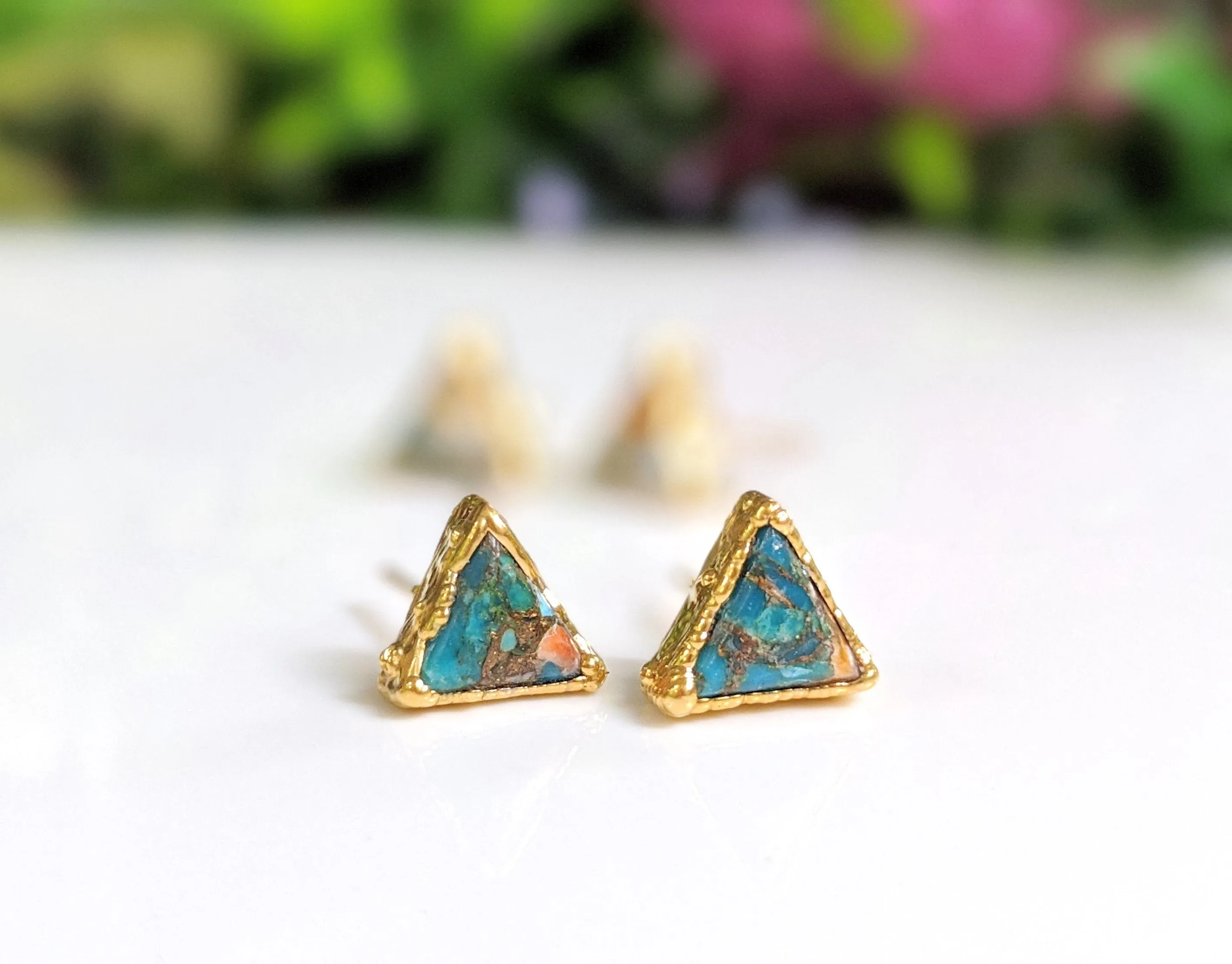 Spiny oyster copper Turquoise stud earrings