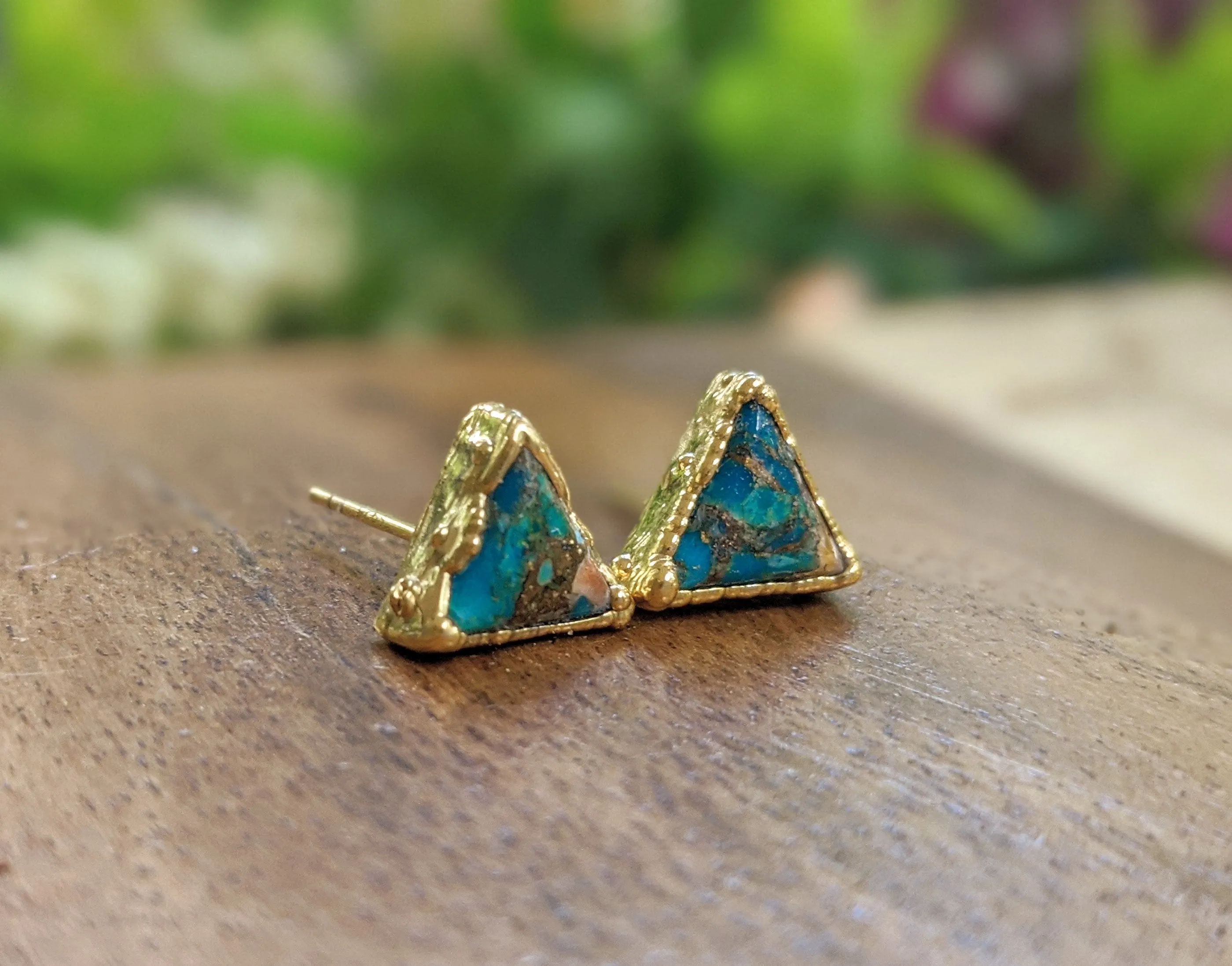 Spiny oyster copper Turquoise stud earrings