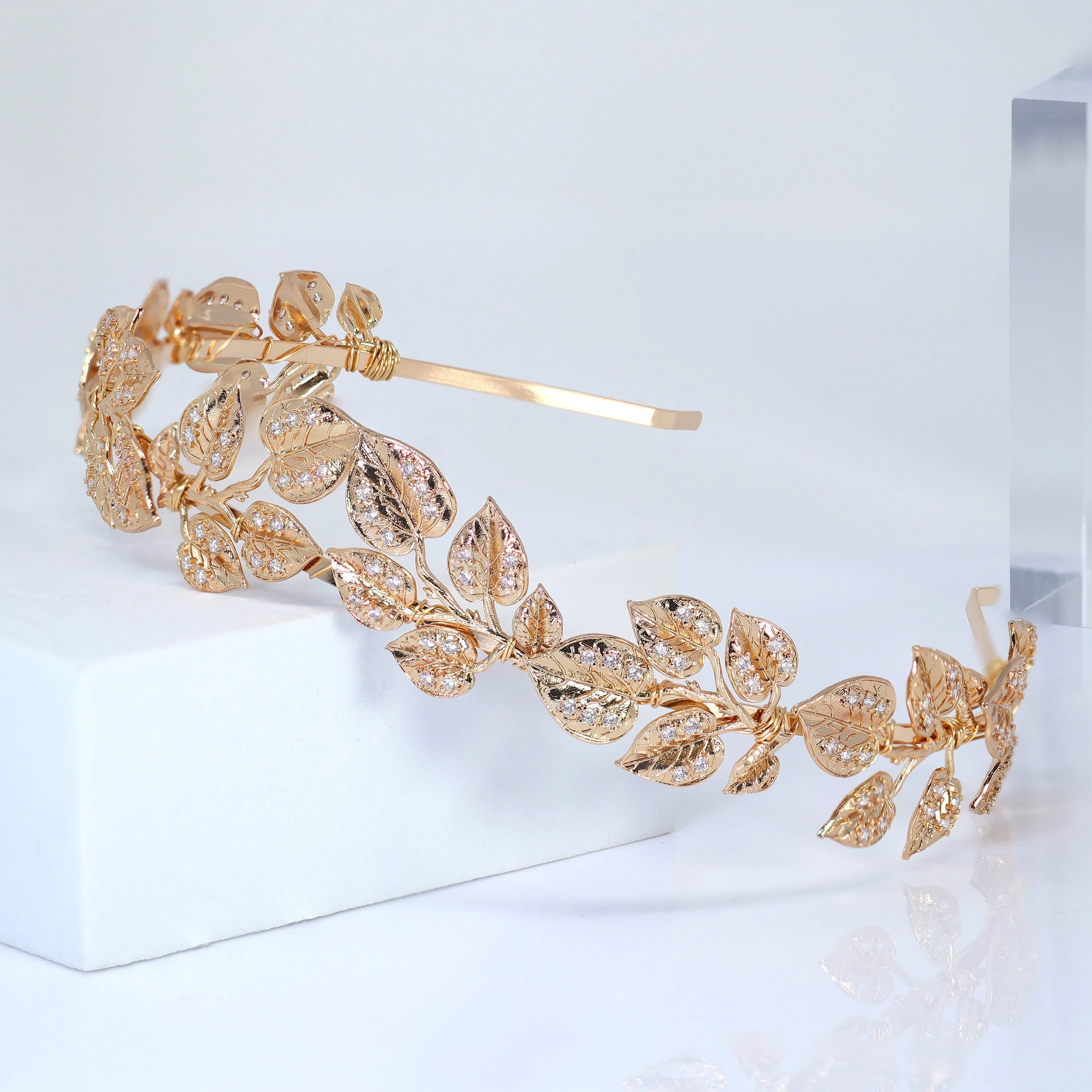 Swarovski Crystal Eternal Rose Vine Leaves Queen Tiara/Headband , Bridal Crown, Wedding Tiara, Pearl Crown.