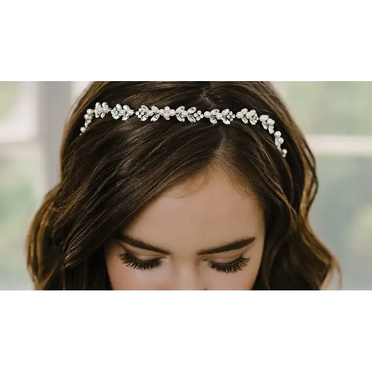 T2102 Tiara
