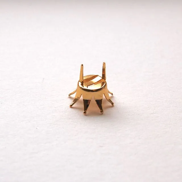 Tiny Metal Crowns