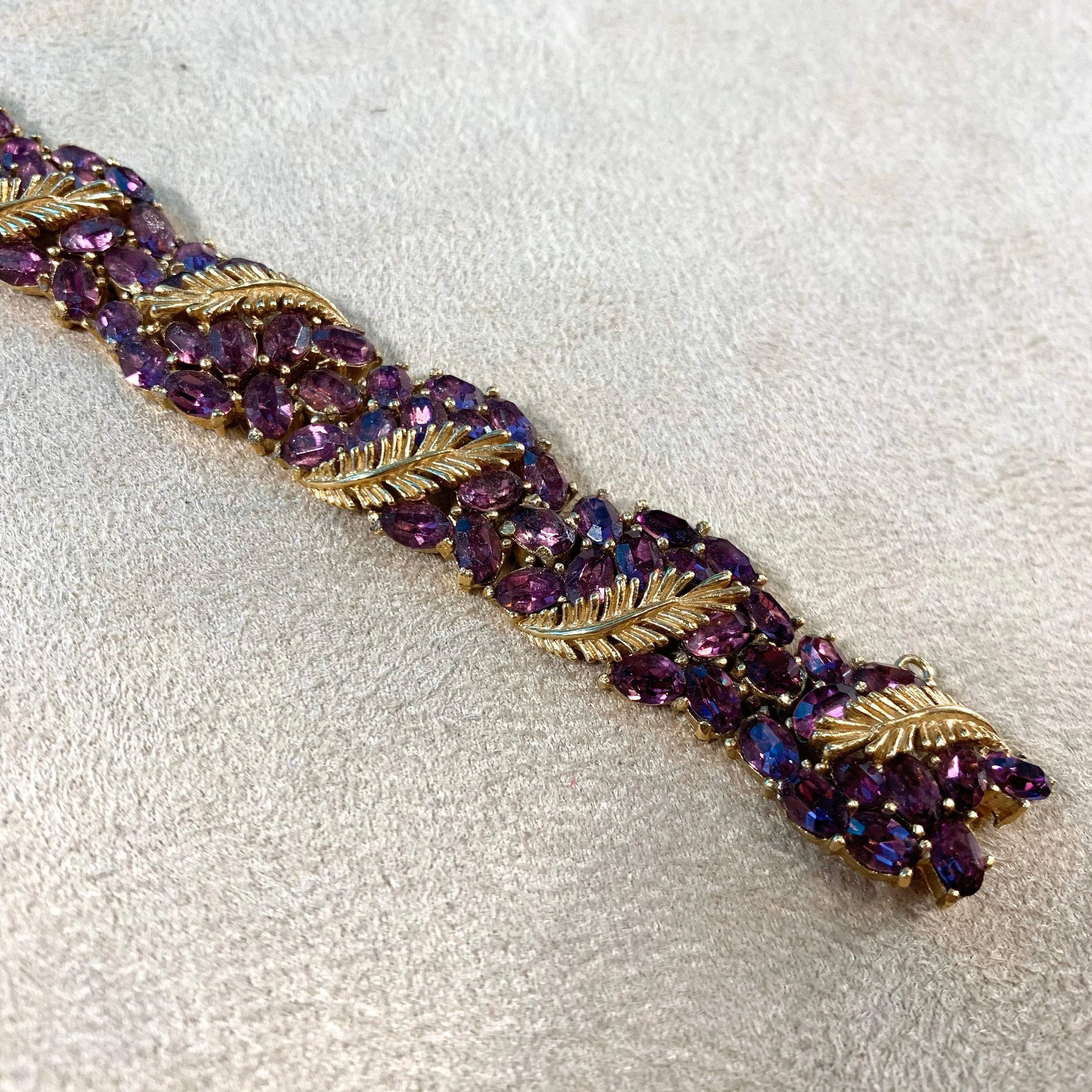 Trifari purple crystal vintage bracelet gold plated