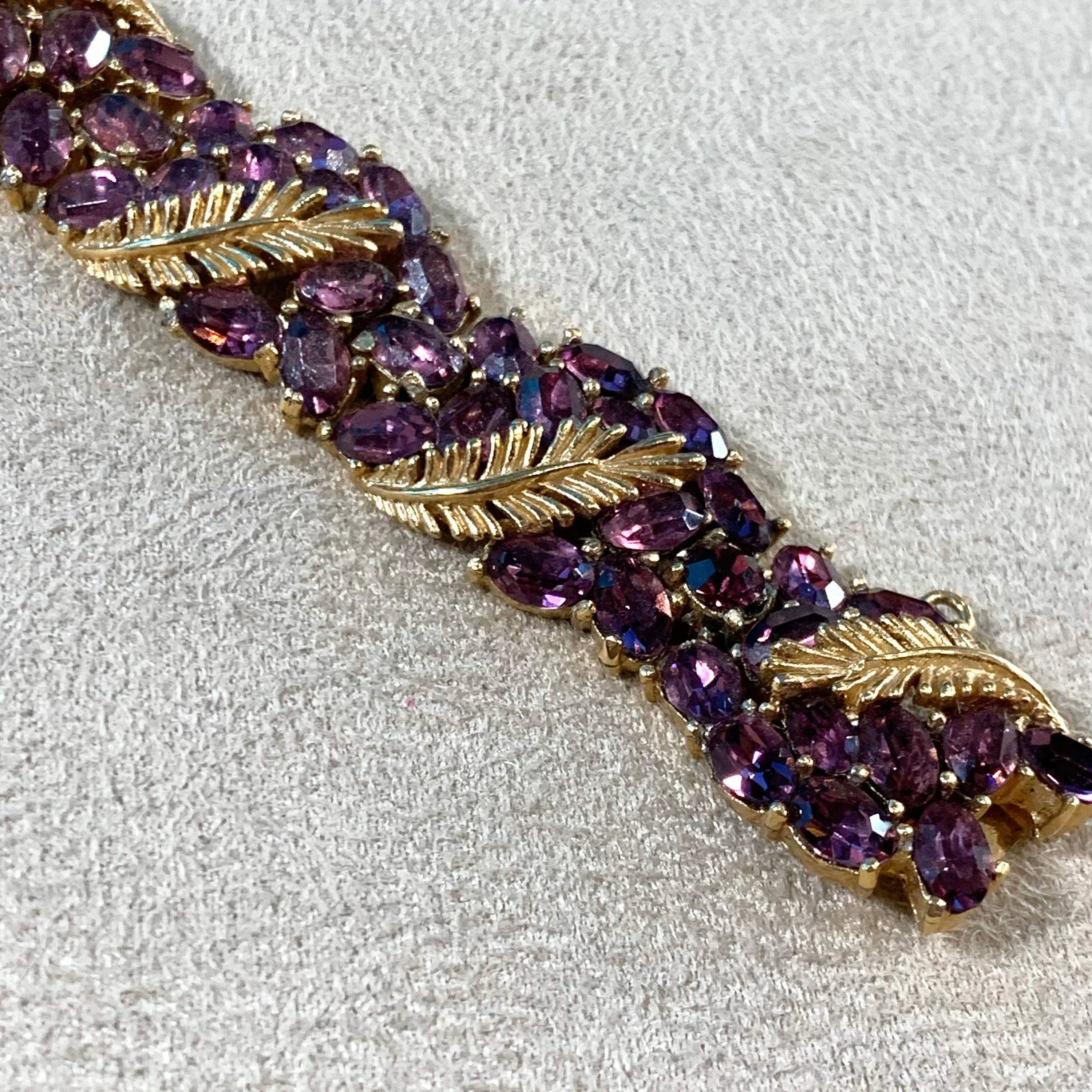 Trifari purple crystal vintage bracelet gold plated