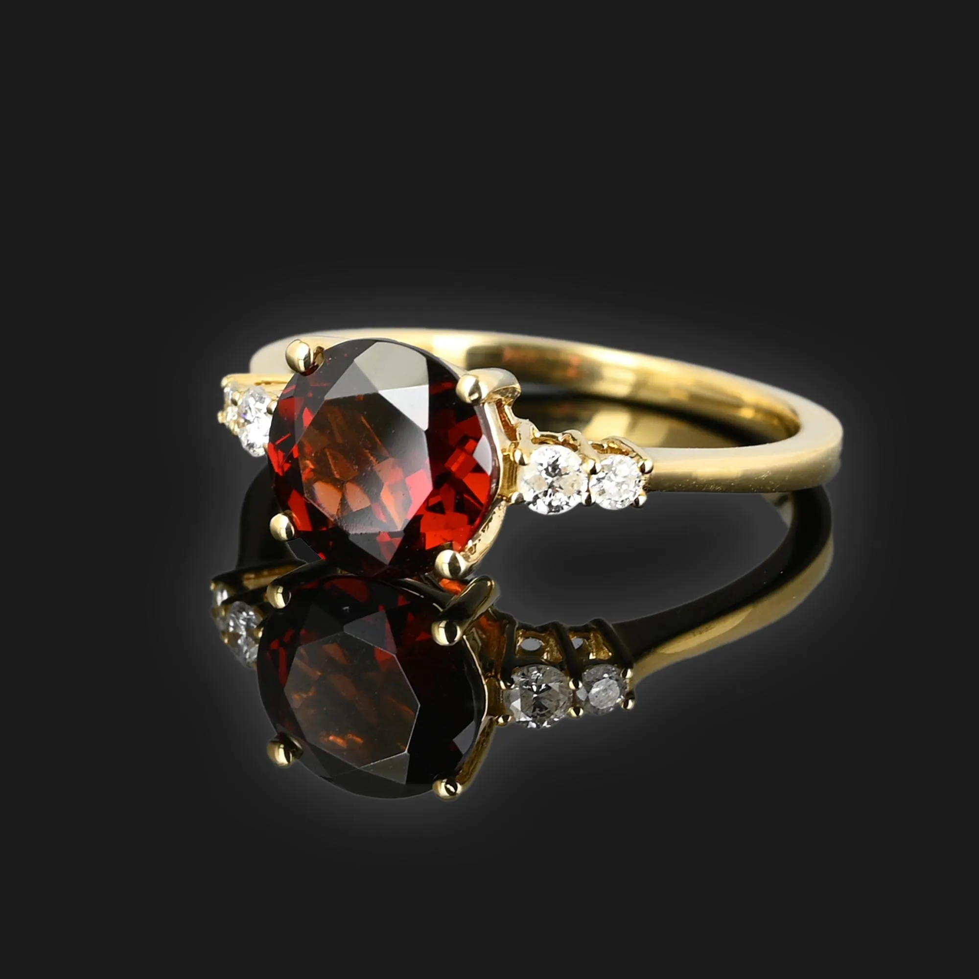 Vintage Diamond Garnet Ring in 14K Gold