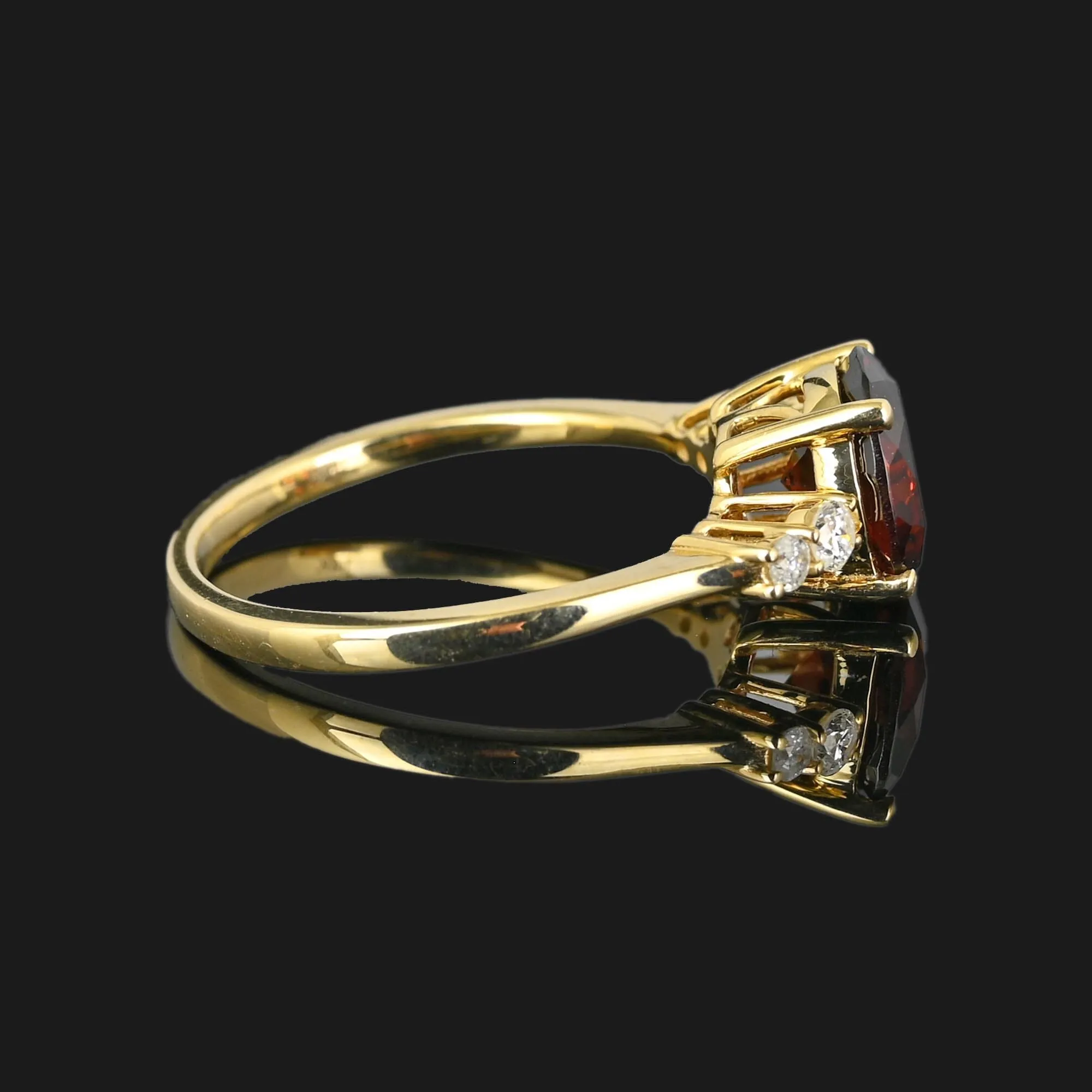 Vintage Diamond Garnet Ring in 14K Gold
