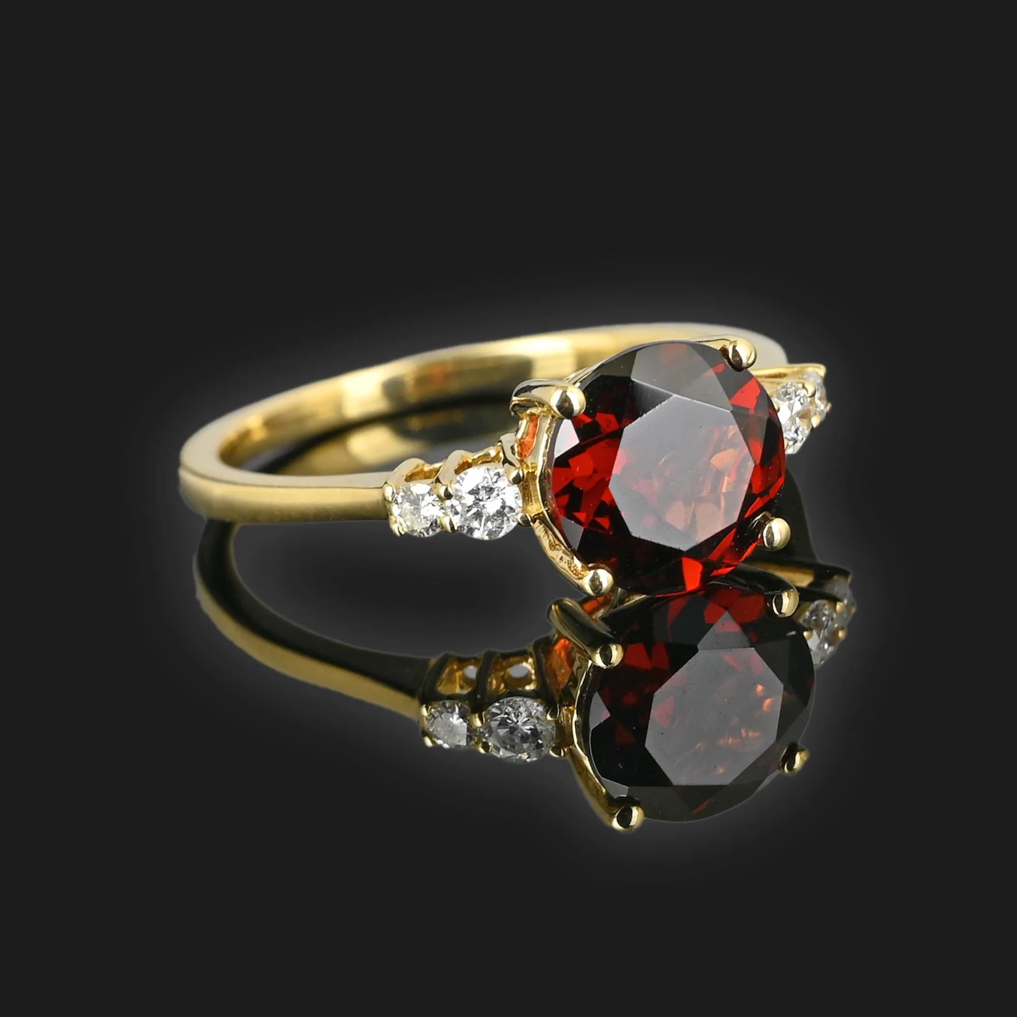 Vintage Diamond Garnet Ring in 14K Gold